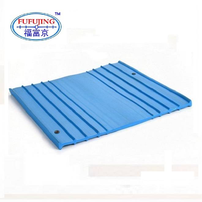 High resistance to acids flat ribbed PVC waterstop